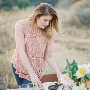 Monteau Los Angeles Peach Lace Babydoll Top – Anthropologie | L